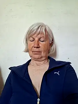 KlaudiaDarling online show from April 30, 8:20 am