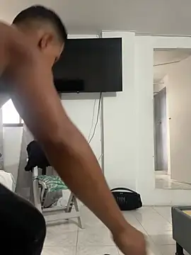 bigdick211292 online show from March 25, 1:06 pm