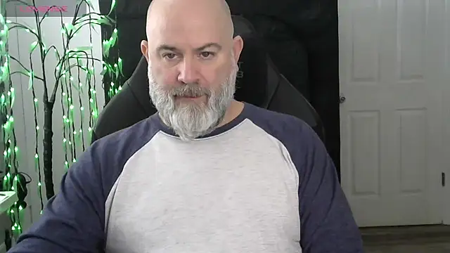 XJJ77x online show from February 25, 2:37 pm