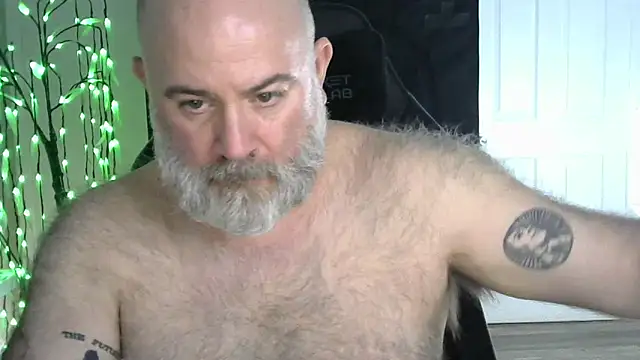 XJJ77x online show from March 27, 2:17 am