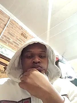 Snapshot of Julio_Don_Dada chatting on July 17, 8:46 pm Julio Don Dada online show from July 17, 8:46 pm