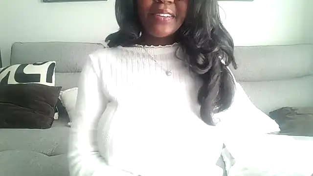 taliablackrose online show from March 28, 8:30 pm