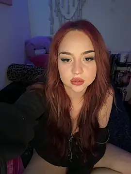 Tiffytooopretty online show from January 15, 5:34 am