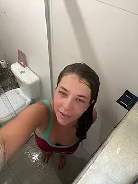 claraa19 online show from February 11, 9:09 pm