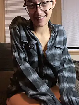 FaiiryArii online show from January 12, 4:29 am