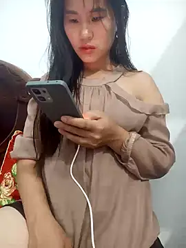 congchua977 online show from May 7, 1:05 pm