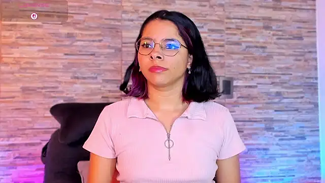 Snapshot of nath_redrex chatting on February 6, 12:04 am nath redrex online show from February 6, 12:04 am