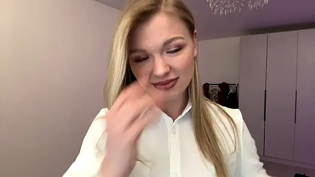 Missfit  online show from January 8, 9:33 am