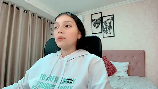 littlemolly walcott online show from March 9, 2:15 am