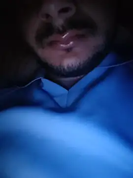 Snapshot of amazingboyyy12 chatting on January 16, 3:05 pm amazingboyyy12 online show from January 16, 3:05 pm