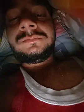 Snapshot of amazingboyyy12 chatting on April 8, 12:21 am amazingboyyy12 online show from April 8, 12:21 am