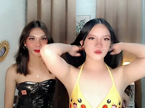 WhiteFox07 online show from February 7, 2:10 pm