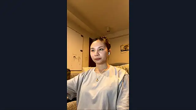 CathleenDevivo online show from February 10, 9:13 am