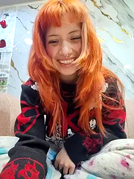 Sienna Desiree online show from February 6, 4:39 am