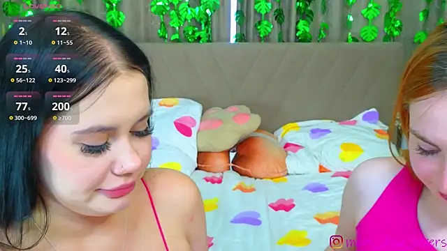 Snapshot of Mary_Dina chatting on July 28, 2:13 pm Mary Dina online show from July 28, 2:13 pm