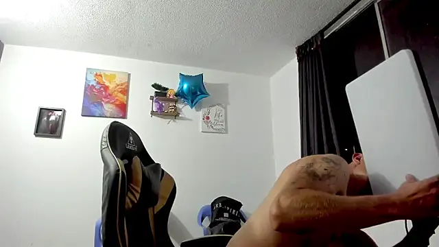 Snapshot of sexcolombia20 chatting on March 18, 10:29 am sexcolombia20 online show from March 18, 10:29 am