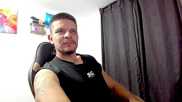 Snapshot of sexcolombia20 chatting on March 20, 9:47 am sexcolombia20 online show from March 20, 9:47 am