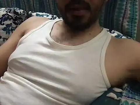 Snapshot of sundar85m chatting on March 9, 6:01 pm sundar85m online show from March 9, 6:01 pm