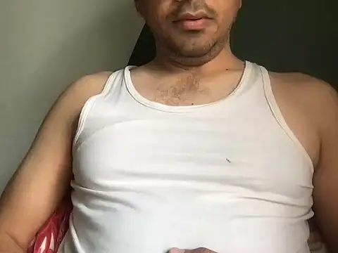 Snapshot of sundar85m chatting on July 16, 9:37 am sundar85m online show from July 16, 9:37 am