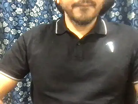 Snapshot of sundar85m chatting on July 31, 3:44 pm sundar85m online show from July 31, 3:44 pm