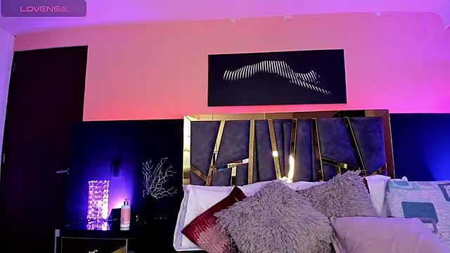 Snapshot of Chloe_Connor chatting on January 11, 1:21 am Chloe Connor online show from January 11, 1:21 am