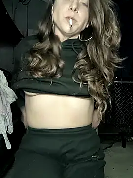 Snapshot of NickiiBianca chatting on February 2, 2:21 am NickiiBianca online show from February 2, 2:21 am