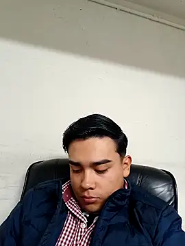 Snapshot of Yosoyelmismo-6737 chatting on February 16, 11:56 pm Yosoyelmismo-6737 online show from February 16, 11:56 pm