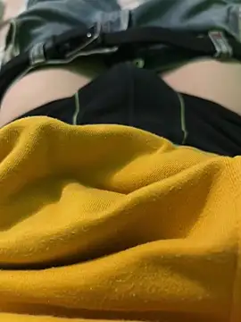 Snapshot of sexyschiavo chatting on February 15, 5:09 pm sexyschiavo online show from February 15, 5:09 pm