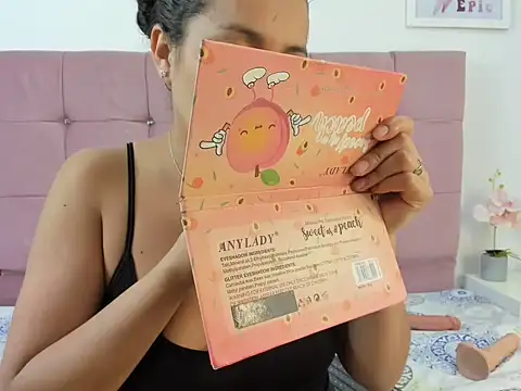 Snapshot of MiaKleinX chatting on March 2, 8:48 pm MiaKleinX online show from March 2, 8:48 pm