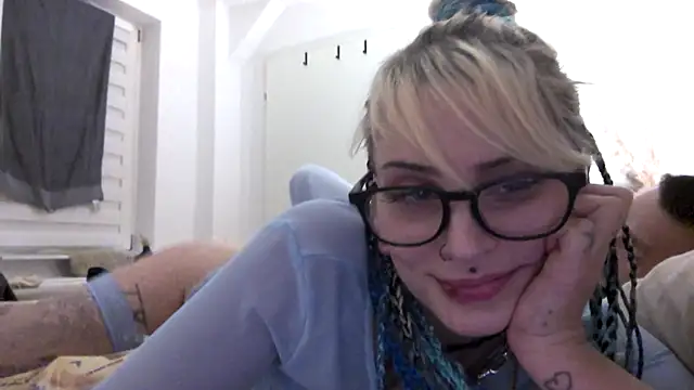 RealB25 online show from January 8, 9:39 pm