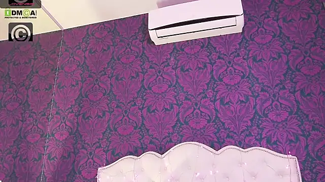 sib xo online show from April 3, 7:45 pm