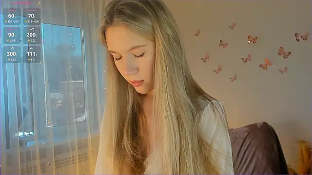 Snapshot of SirenThalassa chatting on February 10, 7:12 am SirenThalassa online show from February 10, 7:12 am