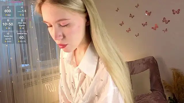 Snapshot of SirenThalassa chatting on February 13, 7:26 am SirenThalassa online show from February 13, 7:26 am