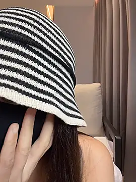 ZJbaby online show from June 14, 2:08 pm