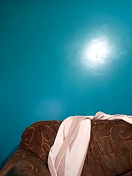 latinomoreno95 online show from June 24, 3:11 pm