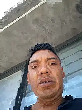 latinomoreno95 online show from July 4, 6:03 pm