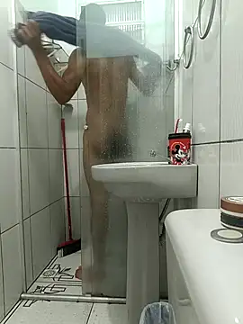 Snapshot of peubaianop19c chatting on March 5, 11:01 pm peubaianop19c online show from March 5, 11:01 pm