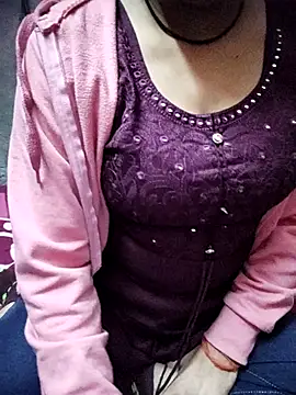 Asnoor khan online show from February 10, 8:18 am