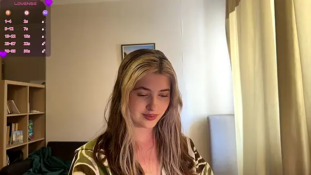 Dia DeAmas online show from May 21, 11:39 am