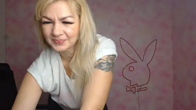 Madonna Fire online show from March 27, 6:41 am