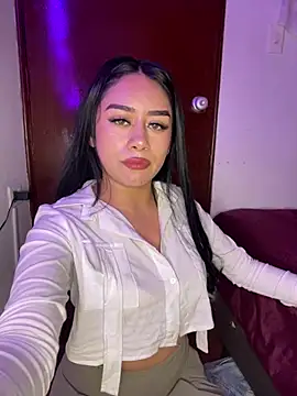 Snapshot of lexty chatting on January 31, 10:30 pm lexty online show from January 31, 10:30 pm