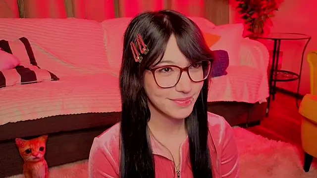 LaveraBadlam online show from February 2, 7:12 pm