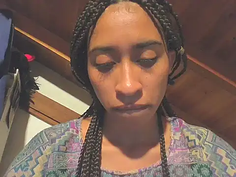 Snapshot of Kharol_cool chatting on January 14, 2:50 am Kharol cool online show from January 14, 2:50 am