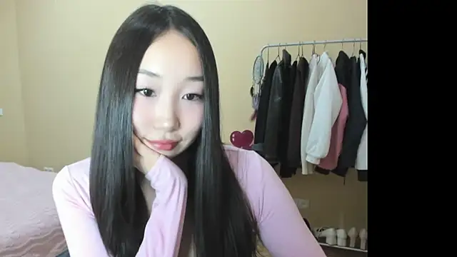 Amane Yuki online show from March 24, 5:29 pm