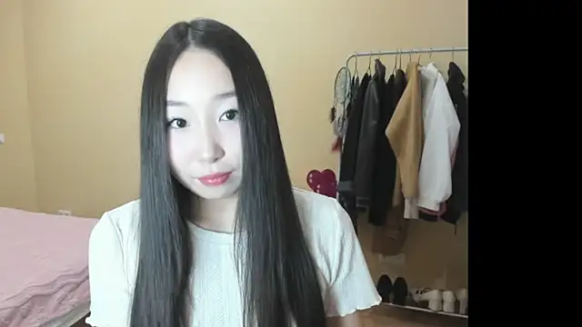 Amane Yuki online show from March 28, 5:23 pm