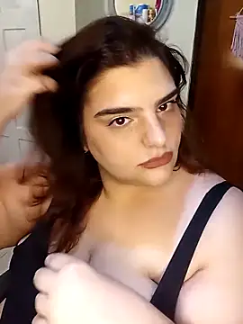 Snapshot of baddiebbw chatting on February 5, 12:04 am baddiebbw online show from February 5, 12:04 am