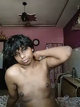 Snapshot of gay_bussy chatting on June 6, 5:12 am gay bussy online show from June 6, 5:12 am