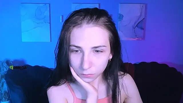 sweetie chloe  online show from February 10, 11:36 am