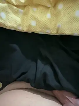 Snapshot of berkayneslihan chatting on April 4, 1:59 am berkayneslihan online show from April 4, 1:59 am