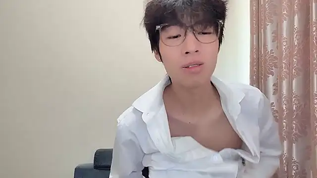 Snapshot of afahyu chatting on January 10, 2:13 am afahyu online show from January 10, 2:13 am